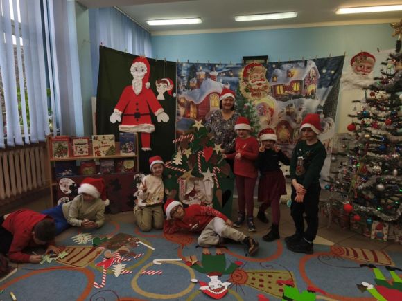 Warsztaty świąteczne w Miejskiej Bibliotece Publicznej