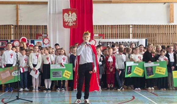 Uroczysty apel z okazji 234. rocznicy uchwalenia Konstytucji 3 Maja