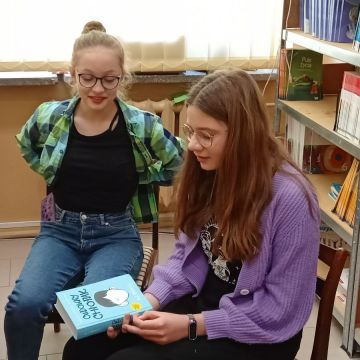 Rozmowy o literaturze przy pączku