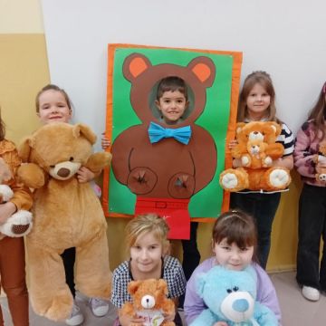 Dzień Pluszowego Misia w bibliotece szkolnej