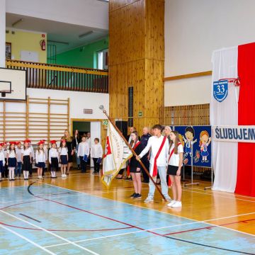 UROCZYSTE ŚLUBOWANIE KLAS PIERWSZYCH