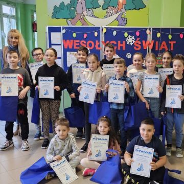 Szkolny konkurs plastyczny dla klas I-III “Aniołki świąteczne” 