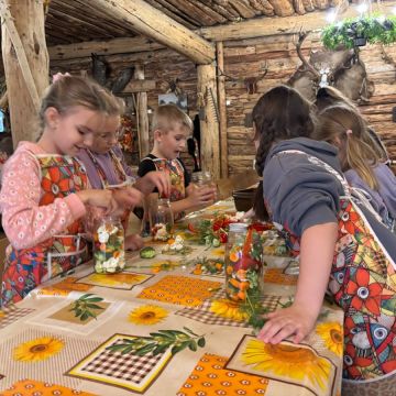 JESIENNE SMAKI I ZABAWY NA WSI