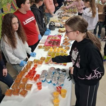   Kiermasz Wielkanocny w SP 33